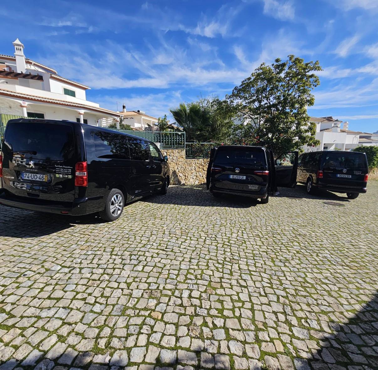 Fat Cats fleet arriving at an Algarve villa